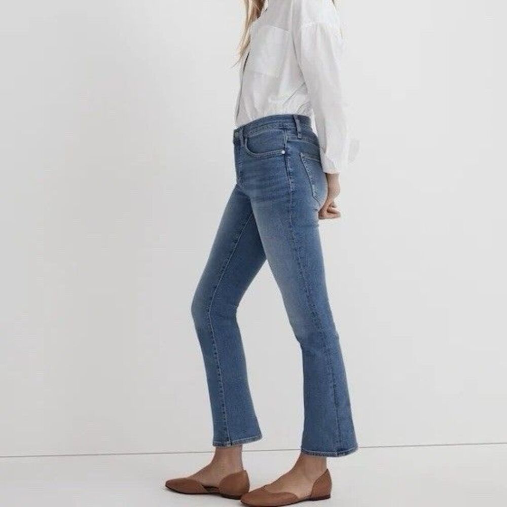 Madewell Mid Rise Kick Out Jeans (Sz 27) Light Wash Crop Mini Flare